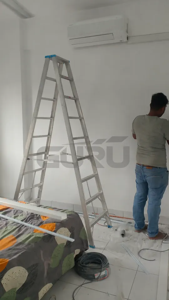 Pemasangan aircond di rumah pelanggan